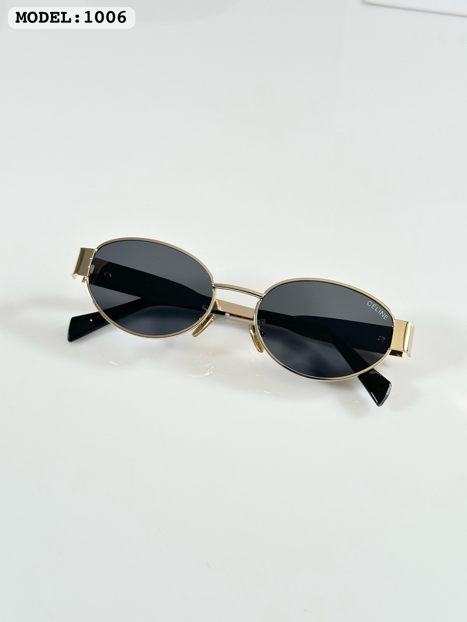 Unisex sunglasses with brand kit