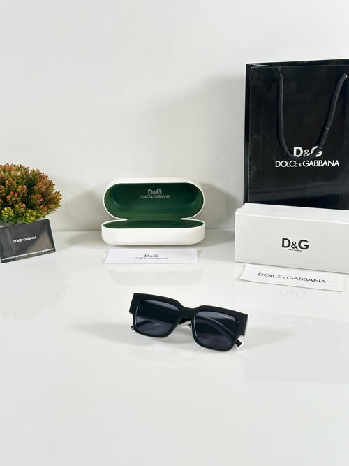 D&G with brand kit unisex sunglasses