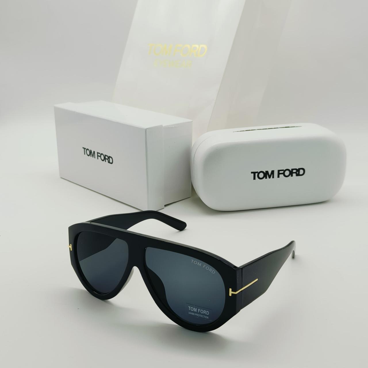 Exclusive Black Stylish Sunglass For Unisex